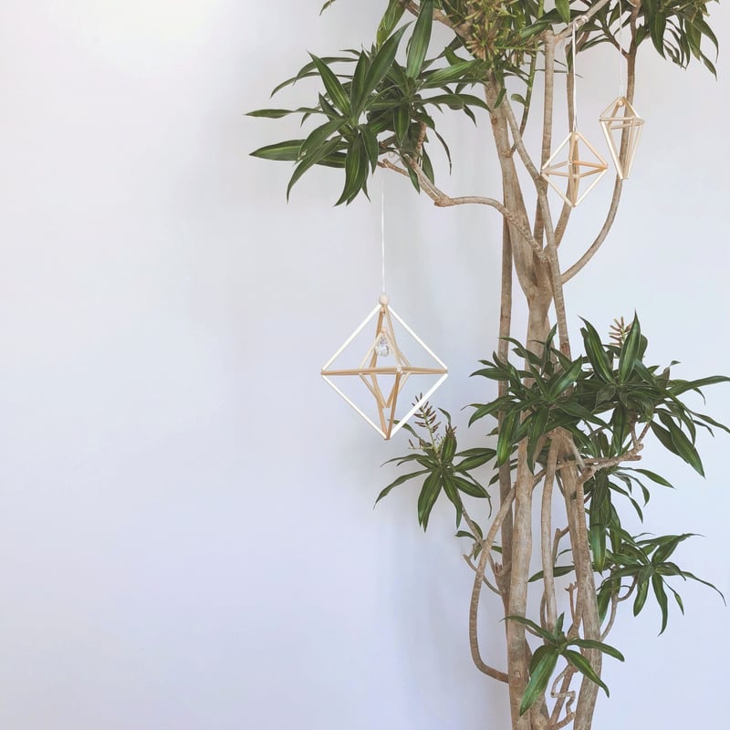 ヒンメリ サンキャッチャー 光のモビール | fores. ヒンメリ サンキャッチャー 光のモビール | fores.