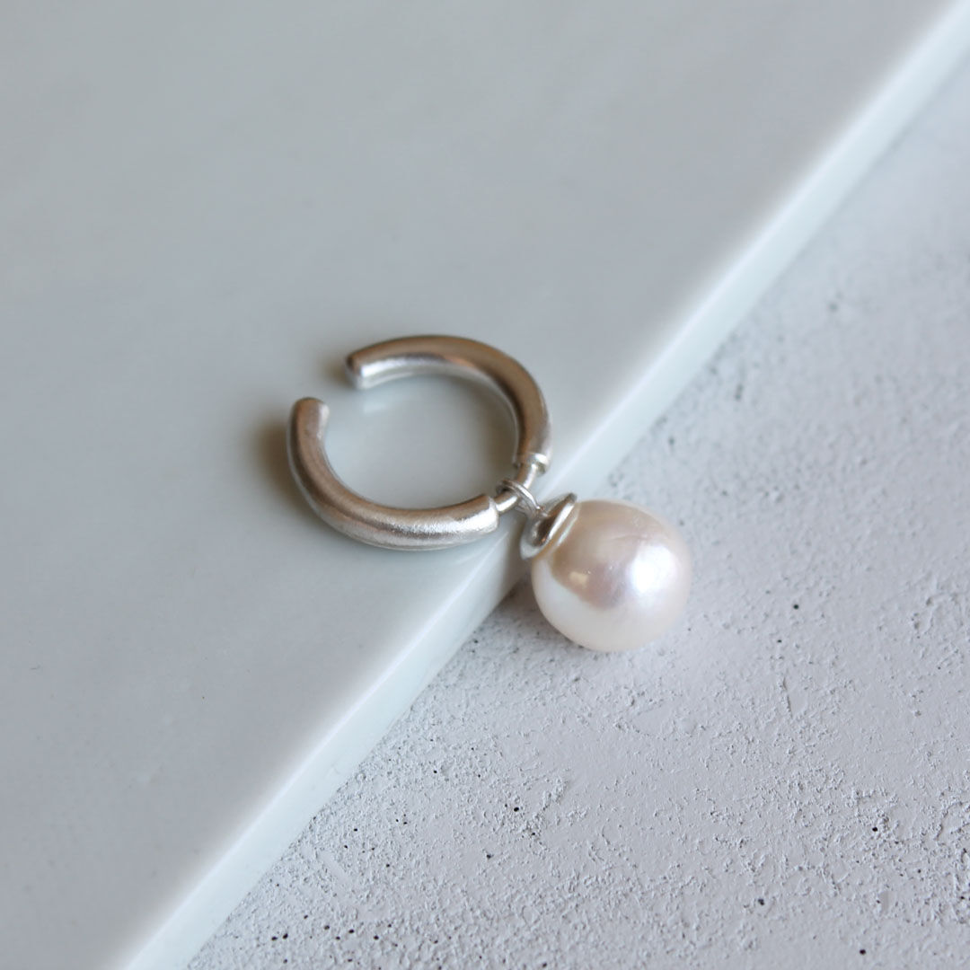 バロックパール イヤーカフ | MAYUZUMI JEWELRY