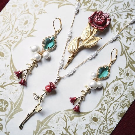 Rose set jewelry