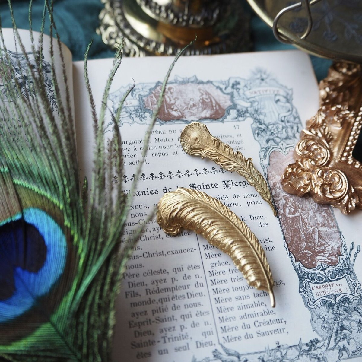 k18とPt900の羽根デザイン パール付きブローチ k18とPt900の羽根デザイン パール付きブローチ