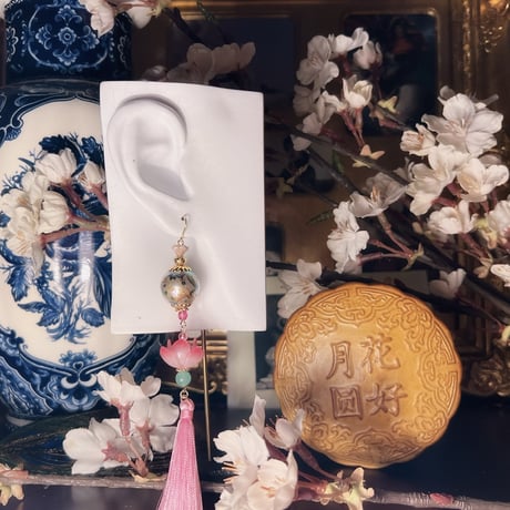 春夜遊《蓮》