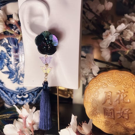 桃桃娘の花飾り《鱗粉》