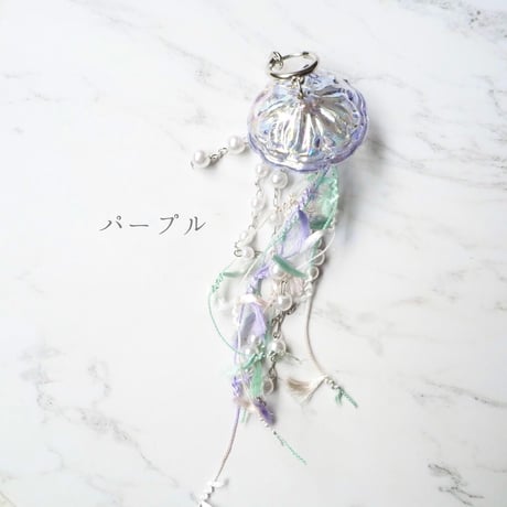 くらげの耳飾り