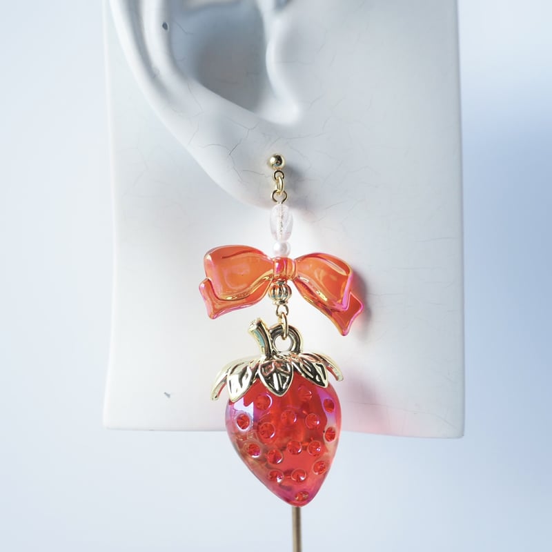 いちご・耳飾り | Canpana