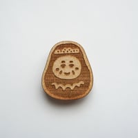 木製ブローチ【三原だるま】