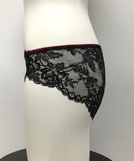 新色ブラック入荷【FORUMENTERA】イタリア製フォルメンテーラNO 0880ワイヤーダブルパデットブラジャー