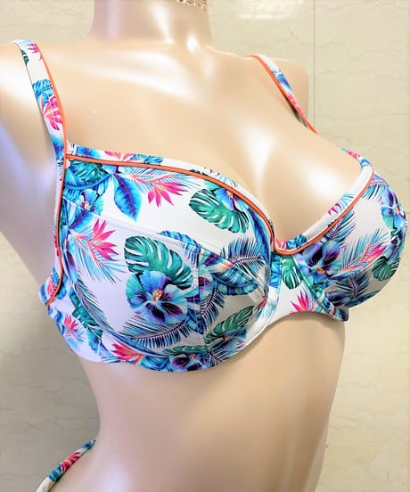 SALE！グラマラスサイズ〖Panache-パナシェ-〗ノンパデッドワイヤービキニ