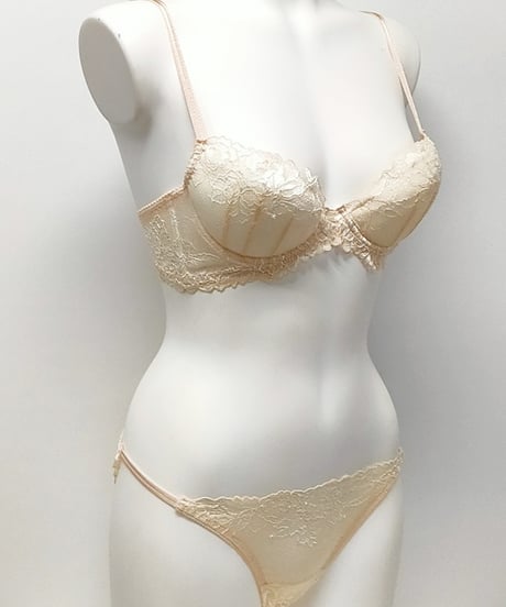New【FORUMENTERA】イタリア製フォルメンテーラ　ワイヤーダブルパデットブラジャー　イタリア製