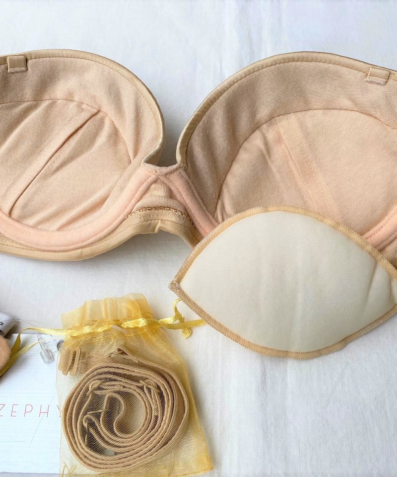 SALE！〖ゼファー〗 ストラップレスブラジャー | Boutiquescene