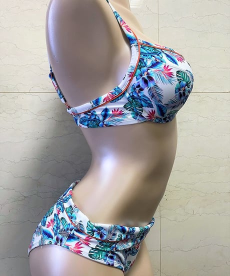 SALE！グラマラスサイズ〖Panache-パナシェ-〗ノンパデッドワイヤービキニ