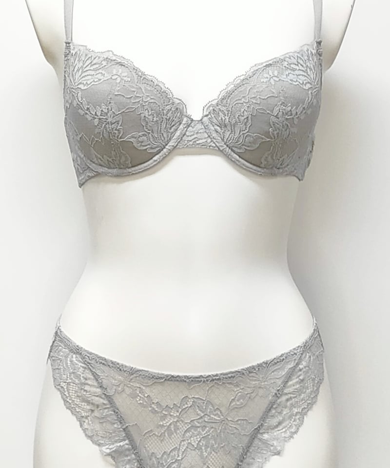 ランジェリーク】カプリチョーザ 3/4パデットブラ 日本企画