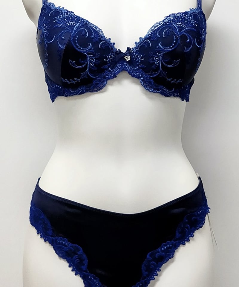 リズシャルメル　ブラジャー フルカップブラ(E) | LISE CHARMEL JAPAN