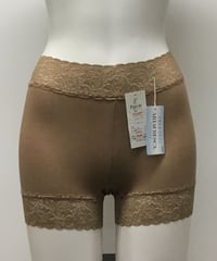 特別価格【ピッシェル】　一分丈パンツ　日本製