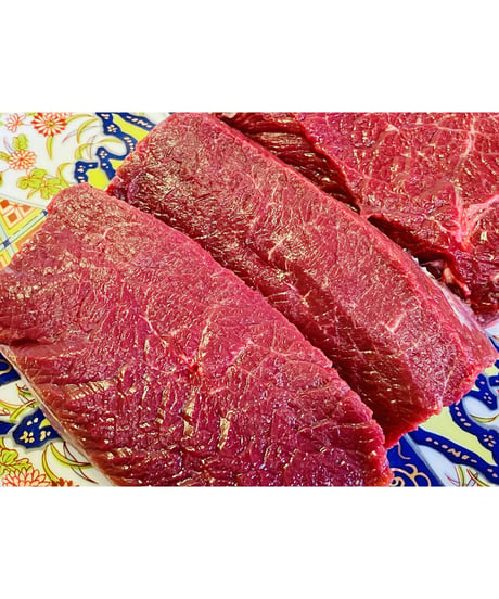 バージョン4⭐️最高級鹿肉🦌小分けパック⭐️1キロ🐶😃✨毎日のご飯🥩にロースやもものいいところだけを小分け致しました👏とても使い勝手がよく美味しくお楽しみ頂けます🐶👩🌸