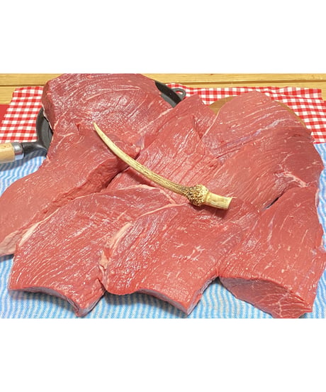 グラスフェッドビーフ🥩🐮500g🐶😃部位は各ももを調整してお届け致します🎉普通はないブロックをお楽しみください🎉ステキな歩留り🐶👩🌸楽しみッ🎉