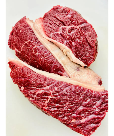 お得用㊗️特選✨伝説と幻のヒグマ肉🐻500g〜🐶😃ジビエの王様KINGoftheKING🤴ハンター間でしか取引きされない本物のlegend✨浪漫をお楽しみください🐶👩🌸