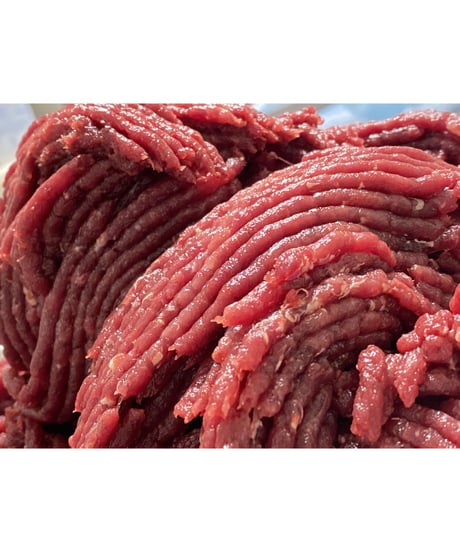 🐴不動の大人気復刻🎉特選馬肉生みんちA🐴🥩500gパック🐶😃ほんとに贅沢な高級フレッシュ馬肉生ミンチをたくさん食べょー⭐️みんちは使いやすくて健康に重宝しますよね㊗️楽しみッ🐶👩🌸