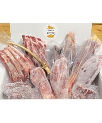 大人気🉐バージョン1⭐️いろいろ鹿肉おまかせセット🦌🥩3キロ〜✨🐶😃メイン部位以外のお得なセット🫢何がはいってるかはお楽しみ、、🙌🎉