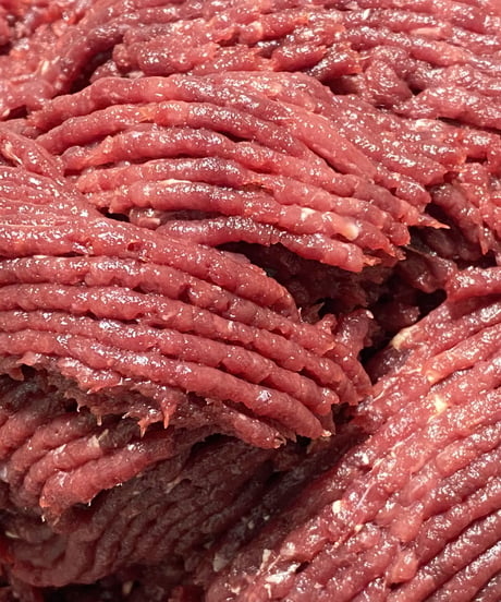 🐴不動の大人気復刻🎉特選馬肉生みんちA🐴🥩500gパック🐶😃ほんとに贅沢な高級フレッシュ馬肉生ミンチをたくさん食べょー⭐️みんちは使いやすくて健康に重宝しますよね㊗️楽しみッ🐶👩🌸