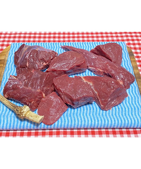 特選国産馬肉🐴かたまり馬肉🥩1キロパック🐶😃一応小分け🎉生肉からのシングルフローズン🌟基本的に軽種馬赤身品種脂はない🐶👩🌸