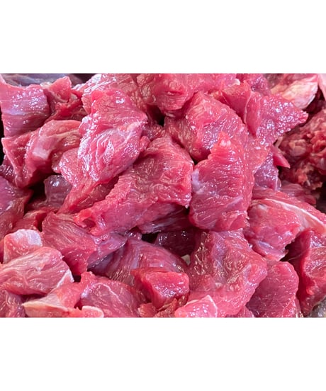 伝説の日本馬肉パラパラ肉🐴500g🐶😃高級かたまり部位のみでお作り致しました🥩切り落としの肉を使っていません🌸簡単にあげれて美味しそ〜🥰みんな大好き毎日のごはんが楽しみです🐶👩🎉