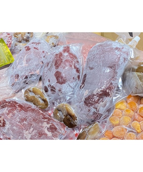 迷ったらこれ😋🐶新型⭐️⭐️季節のワンズおまかせセット🥩🎉10キロ箱🐶😃さらなるお得🉐と最高級✨のリーズナブルの満足を🐶👩🌸
