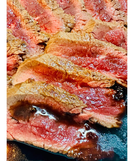 バージョン5🌟季節の鹿肉🦌ももパック1キロ🐶😃最高ですよね⭐️毎日のご飯🥩にどうですか🐶👩🌸安心のお肉です🎉