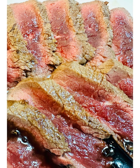 バージョン5🌟季節の鹿肉🦌ももパック1キロ🐶😃最高ですよね⭐️毎日のご飯🥩にどうですか🐶👩🌸安心のお肉です🎉