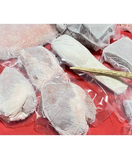『個数限定』業界最高鮮度生食用🎁生きた鹿さん🦌プレミアム至極の内臓愛情パック🌸500g🐶✨内臓各種🦌健康第一✨とても貴重なお品です💫　なくなり次第次入荷未定です　お早めに🤗