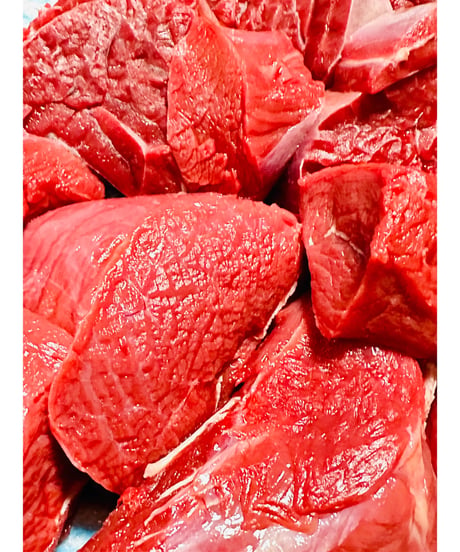 gotogibierプレミアム馬肉🐴🌟幻の赤ツト✨カット🥩1キロ🐶😃ブランドのシングルフローズン🎉うわさのgotogibierの子ホームご飯🥩皆さんでどうぞ🧑‍🍳楽しみッ🐶👩🌸