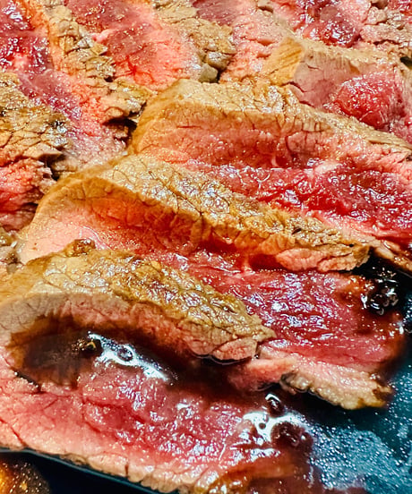 バージョン5🌟季節の鹿肉🦌ももパック1キロ🐶😃最高ですよね⭐️毎日のご飯🥩にどうですか🐶👩🌸安心のお肉です🎉