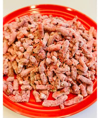 伝説の日本馬肉パラパラ肉🐴500g🐶😃高級かたまり部位のみでお作り致しました🥩切り落としの肉を使っていません🌸簡単にあげれて美味しそ〜🥰みんな大好き毎日のごはんが楽しみです🐶👩🎉