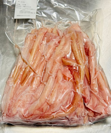 これはやばい！厳選🎉鹿肉🦌ほんとに幻の鹿アキレス500g🐶😃おやつでみんな大好きですよね🐶かたまって量があるのはとても珍しい✨おやつジャーキー作りにお楽しみください🍪楽しみッ🐶👩🌸