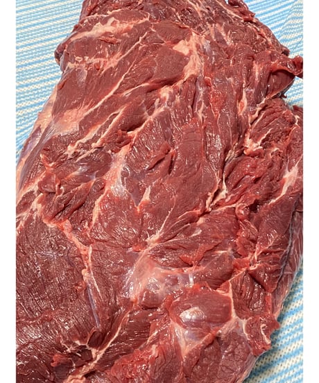 バージョン2⭐️鹿肉かたまり🦌うで・ネック🥩幻の1キロパック🐶😃ジャーキー作りにも最適✨毎日のご飯🥩に嬉しい👏🐶👩🎉