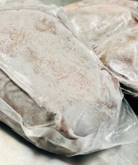 伝説⭐️鹿さんレバー🦌200g🐶😃特定右腕ハンターN氏産🧖‍♂️一般的にはレベル高いお品です🥰👏ご飯でもおやつでも楽しみッ🐶👩