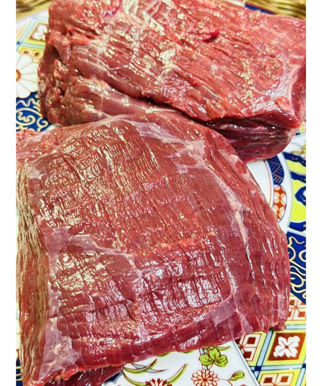 特選国産馬肉🐴かたまり馬肉🥩1キロパック🐶😃一応小分け🎉生肉からのシングルフローズン🌟基本的に軽種馬赤身品種脂はない🐶👩🌸