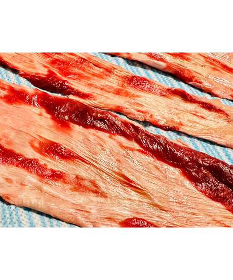 特売❣️イベント🎉国産馬肉・本気のスジ❣️笑🐴1キロ🐶😃🎉とても立派なスジです✨当たるときは当たります⭐️大体当たります🌸楽しみッ🐶👩🌸