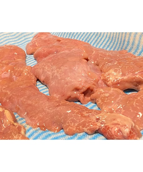 幻の馬の膵臓・すいぞう🐴1キロ〜😃🐶貴重過ぎなお品🌸一頭から一個しか取れません🌟一袋一頭分💡キロあわせてお届け致します🌟健康ご飯にお使いください🐶👩🎉