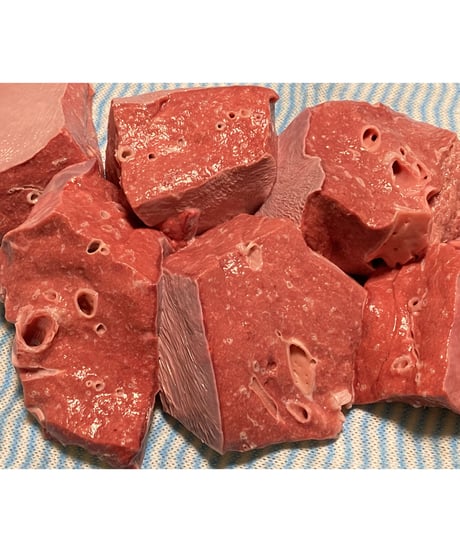 超ウルトラ特選✨幻の特別な国産馬肉・馬の肺🐴🥩200グラム以上🐶😃ごはん生食用🎉最高貴重過ぎです🌺gotogibierカット無添加の完全な安心をどうぞー⭐️楽しみッ🐶👩🌸