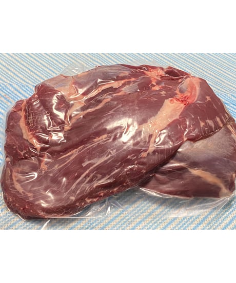 バージョン2⭐️鹿肉かたまり🦌うで・ネック🥩幻の1キロパック🐶😃ジャーキー作りにも最適✨毎日のご飯🥩に嬉しい👏🐶👩🎉