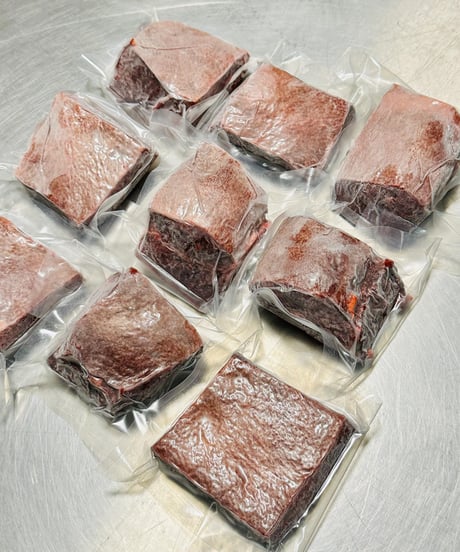 新型内臓🌟幻の馬の超新鮮な脾臓ひぞう🐴500グラム🐶😃生食用🌸内臓の栄養👏レジェンド内臓を小分けに致しました🌸とても使いやすくここまでされて激安🎉お楽しみください🐶👩🎉