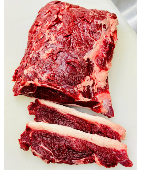 お得用㊗️特選✨伝説と幻のヒグマ肉🐻500g〜🐶😃ジビエの王様KINGoftheKING🤴ハンター間でしか取引きされない本物のlegend✨浪漫をお楽しみください🐶👩🌸