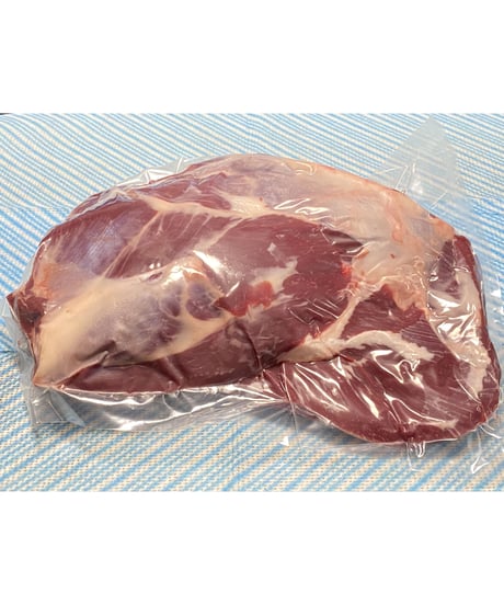 バージョン2⭐️鹿肉かたまり🦌うで・ネック🥩幻の1キロパック🐶😃ジャーキー作りにも最適✨毎日のご飯🥩に嬉しい👏🐶👩🎉