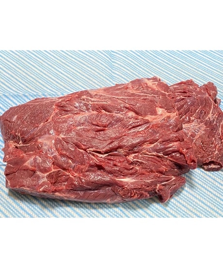 バージョン2⭐️鹿肉かたまり🦌うで・ネック🥩幻の1キロパック🐶😃ジャーキー作りにも最適✨毎日のご飯🥩に嬉しい👏🐶👩🎉