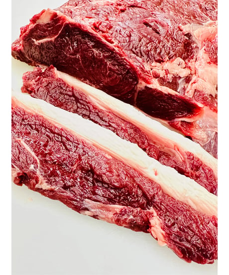お得用㊗️特選✨伝説と幻のヒグマ肉🐻500g〜🐶😃ジビエの王様KINGoftheKING🤴ハンター間でしか取引きされない本物のlegend✨浪漫をお楽しみください🐶👩🌸