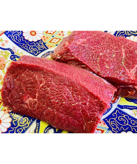 バージョン4⭐️最高級鹿肉🦌小分けパック⭐️1キロ🐶😃✨毎日のご飯🥩にロースやもものいいところだけを小分け致しました👏とても使い勝手がよく美味しくお楽しみ頂けます🐶👩🌸