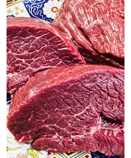 特選国産馬肉🐴かたまり馬肉🥩1キロパック🐶😃一応小分け🎉生肉からのシングルフローズン🌟基本的に軽種馬赤身品種脂はない🐶👩🌸