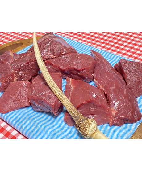 特選国産馬肉🐴かたまり馬肉🥩1キロパック🐶😃一応小分け🎉生肉からのシングルフローズン🌟基本的に軽種馬赤身品種脂はない🐶👩🌸