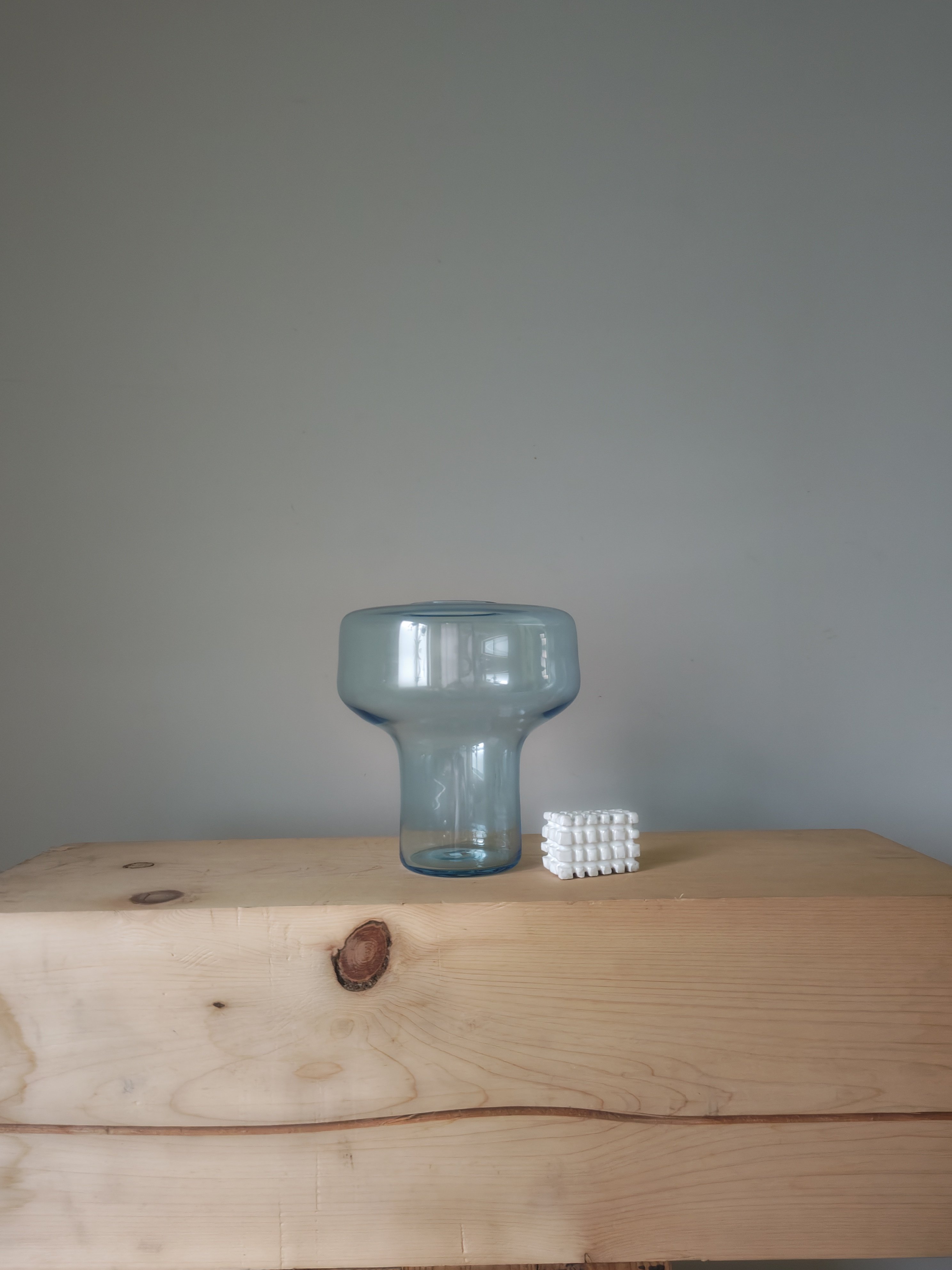 Birbira × qualia glassworks / 凸shape glass vase