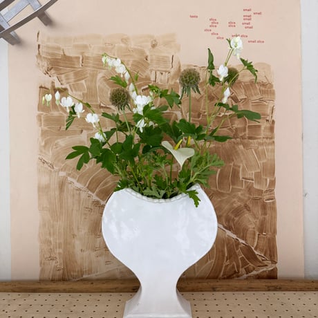 Birbira / IBUTSU VASE L-01